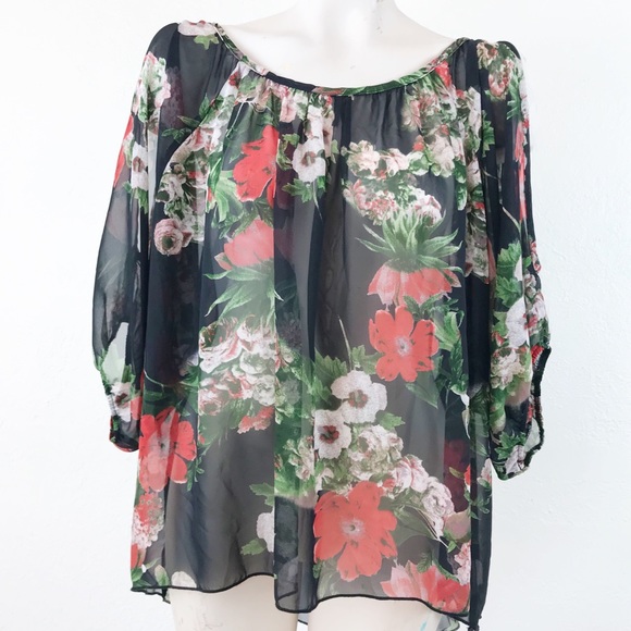 Poema Tops - Poema sheer floral Cold Shoulder blouse XL